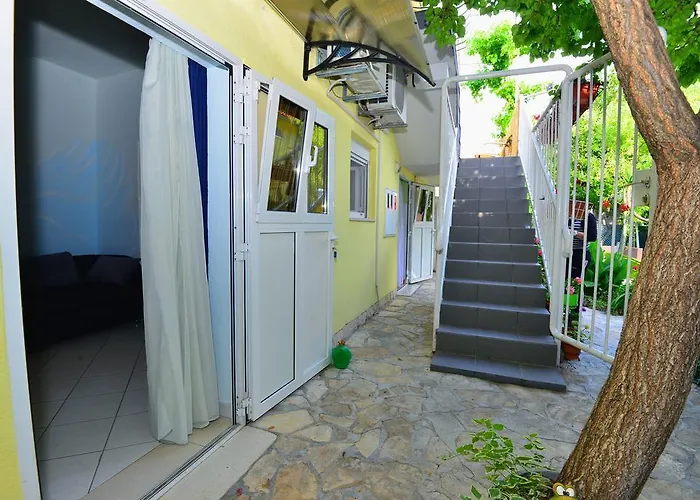 Apartamento Veky 3 *