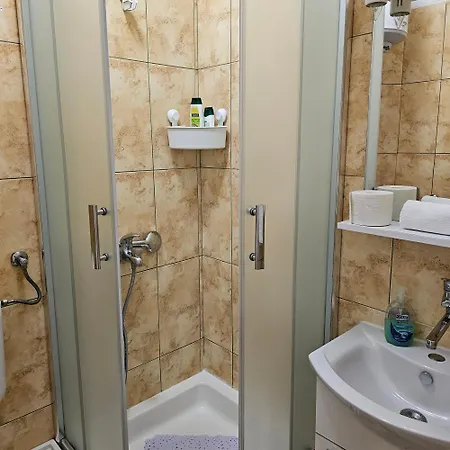 Veky 3 Apartment *